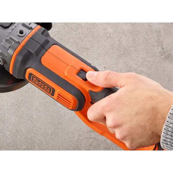 Шлифмашина угловая BCG720N BLACK+DECKER (BCG720N) - Фото 9