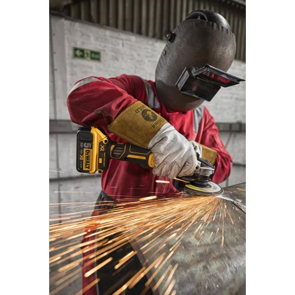 Шлифмашина угловая DCG405P3 DeWALT (DCG405P3) - Фото 2