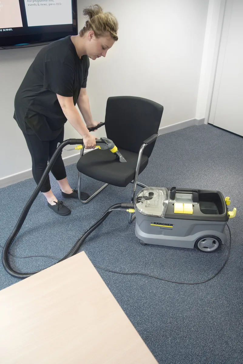 Пилосос миючий PUZZI 10-1 Karcher (1.100-131.0) - Фото 4