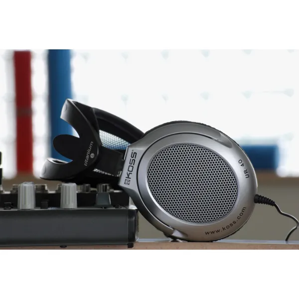 Наушники Over-Ear  UR40, 3.5 mini-jack, 2.4м, серые Koss (197063.101) - Фото 3