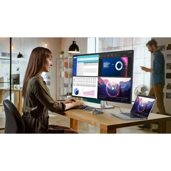 Монітор 43" U4323QE DELL (210-BFIS) - Фото 1