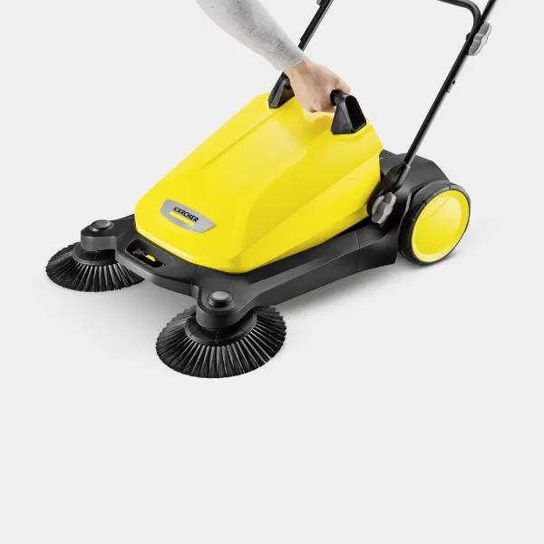 Подметальная машина S 4 Twin ручная, захват 68см, контейнер 20л, вес 10.2кг. Karcher (1.766-365.0) - Фото 7