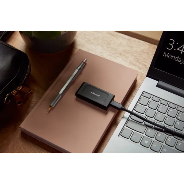 Накопичувач портативний SSD XS1000 1TB, USB 3.2, Type-C Kingston (SXS1000/1000G) - Фото 1