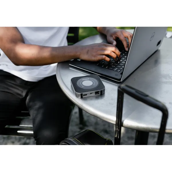 Маршрутизатор мобільний MR1100 Nighthawk M1 4G/LTE Netgear (MR1100-100EUS) - Фото 4