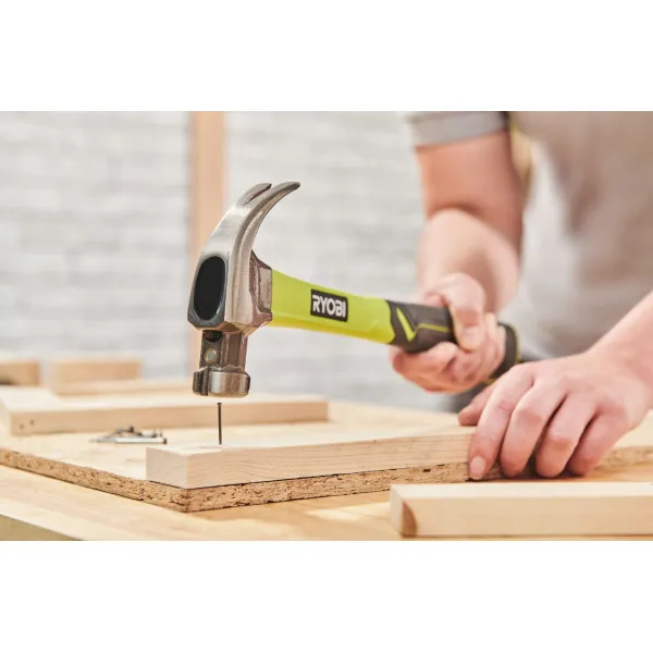 Молоток столярный RHHCC450 450г магнитный держатель рукоятка стекловолокно Ryobi (5132006033) - Фото 2