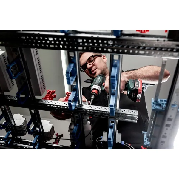 Шуруповерт-дрель аккумуляторный PowerMaxx SB 12 Set, 12В 2x2Ач, 17/40Нм, 0-360/0-1400об/мин, 1.1кг Metabo (601036870) - Фото 2