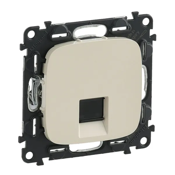 Розетка 1хRJ45 Cat.5е UTP Valena Allure, слоновая кость Legrand (753840) - Фото 12
