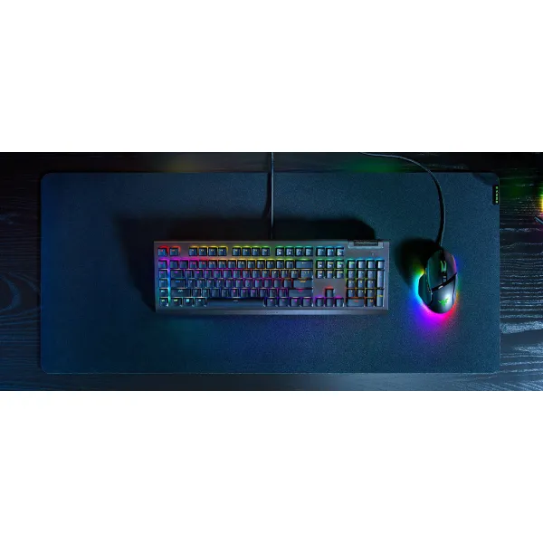 Клавиатура USB-A механическая, RGB, BlackWidow V4 X, Green Switch, EN/RU, чёрный Razer (RZ03-04700800-R3R1) - Фото 1