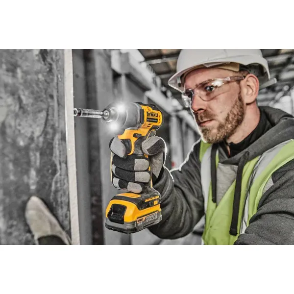Шуруповерт ударный аккумуляторный 18В PowerStack 1х1.7А·час 192Нм 3200об/мин DeWalt (DCF840E1T) - Фото 3