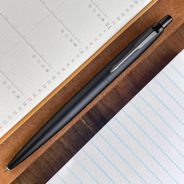 Ручка шариковая Parker JOTTER 17 XL Monochrome Black BT BP (12 432) - Фото 8