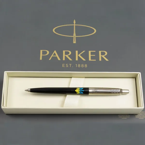 Ручка шариковая Parker JOTTER 17 Originals UKRAINE Black CT BP Тризуб желто-синий (15632_T0016u) - Фото 2