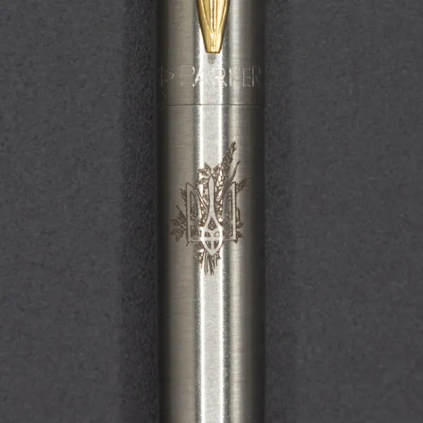 Ручка шариковая Parker JOTTER 17 UKRAINE SS GT BP Тризуб с пшеницей (16032_T066b) - Фото 5