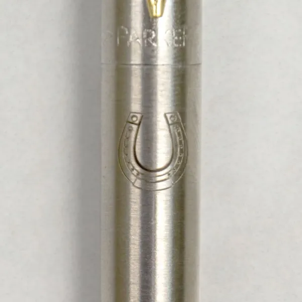 Ручка шариковая Parker JOTTER 17 DESIGN SS GT BP Подкова на счастье (16032_R106b) - Фото 7