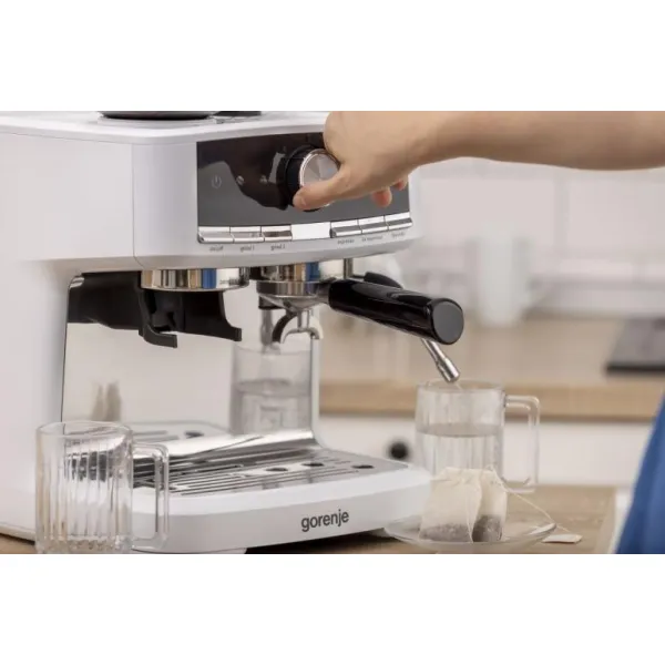 Кофеварка рожковая 2.5л белый Gorenje (GSACM20W) - Фото 21